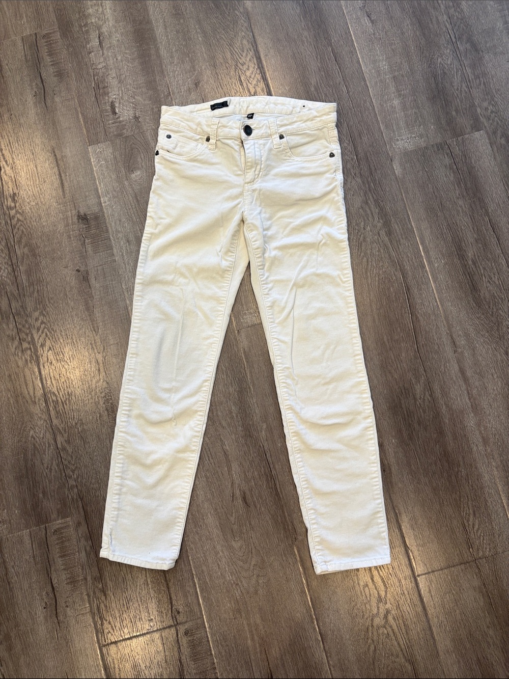 Kut from the Kloth White Straight Leg Jeans